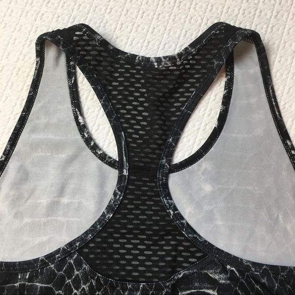 Reebok Two Racerback Running Lightweight Tank Tops Size Small - Picture 4 of 8